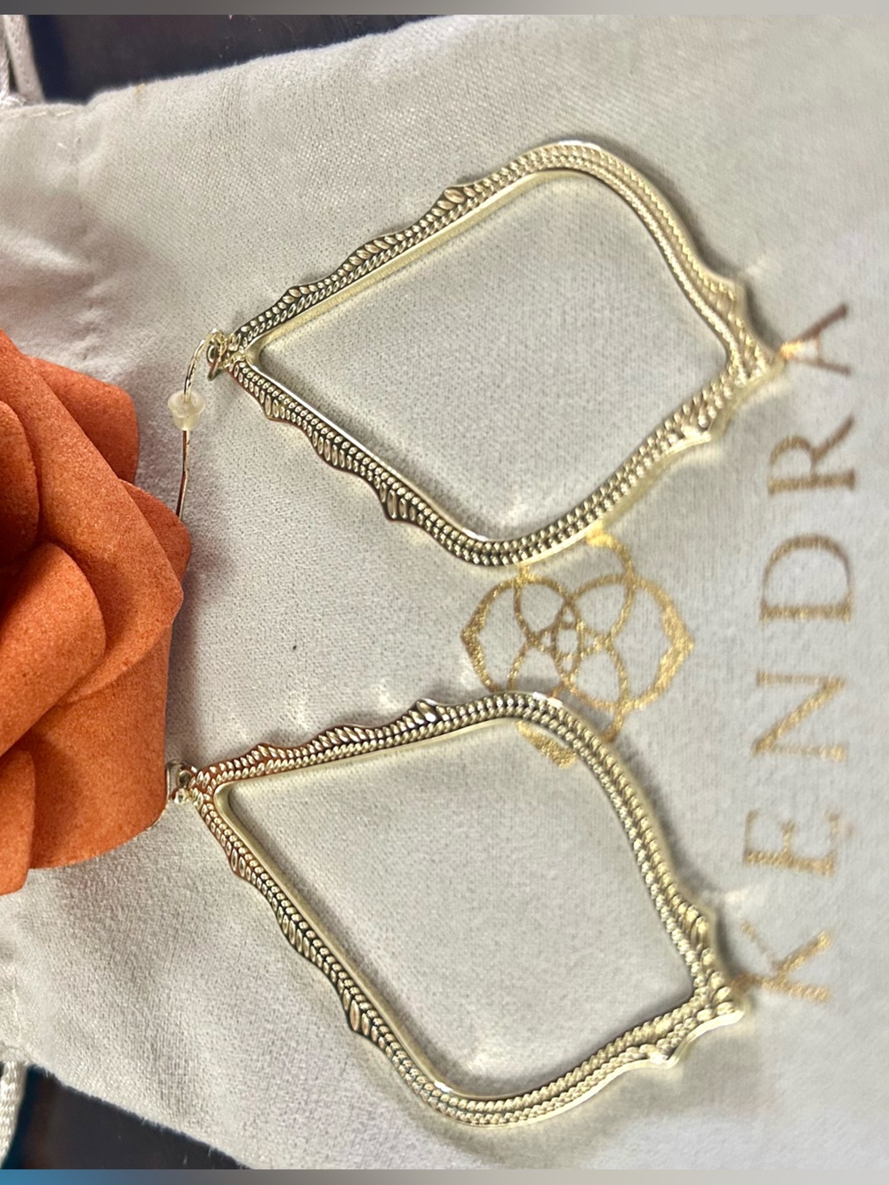 Kendra Scott Sophie Drop Earrings 🌸 - Picture 8 of 9